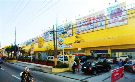 WalterMart Bicutan .